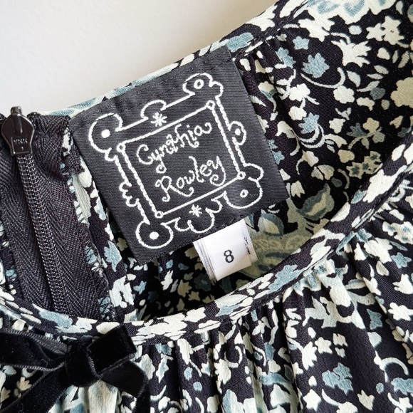 CYNTHIA ROWLEY VINTAGE 90s Dark Floral Babydoll Dress 8 - Picture 7 of 8